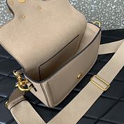 	 Bagsaaa Valentino Garavani Alltime leather shoulder bag beige - 23.5x18x8cm - 6