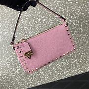 	 Bagsaaa Valentino Garavani Small Rockstud Grainy Calfskin Crossbody Bag Pink - 19x13x7cm - 6