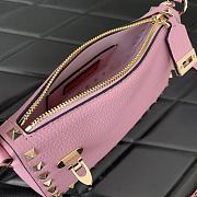 	 Bagsaaa Valentino Garavani Small Rockstud Grainy Calfskin Crossbody Bag Pink - 19x13x7cm - 4