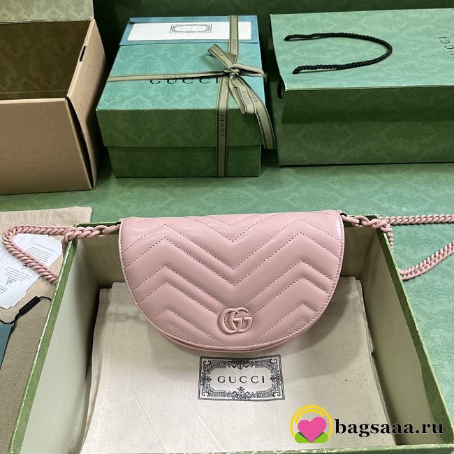 Bagsaaa Gucci GG Marmont matelassé chain mini bag in black pink - 14.5x 20x 4cm - 1