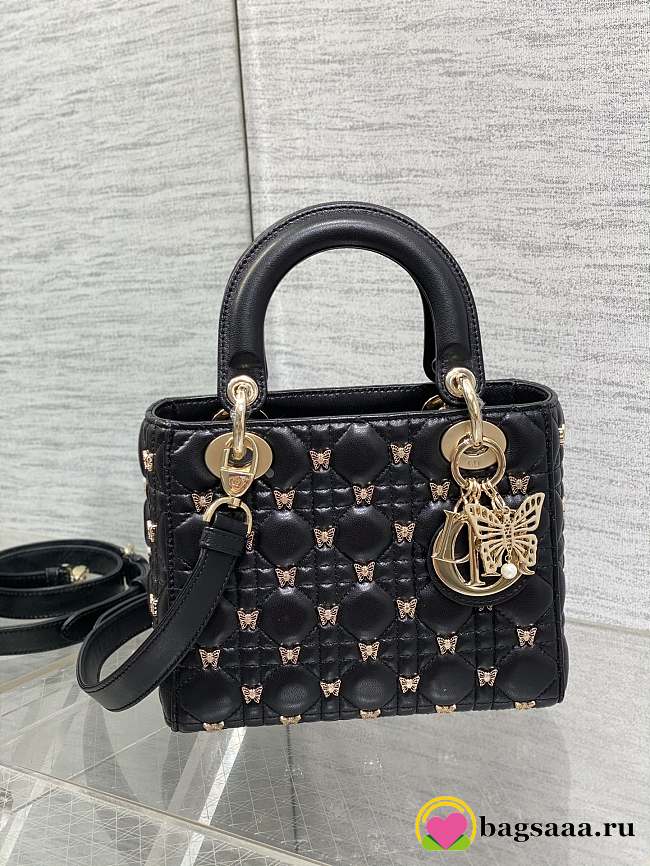 Bagsaaa Dior Small Lady Black Cannage Lambskin with Gold-Finish Butterfly Studs - 20 x 17 x 8 cm - 1
