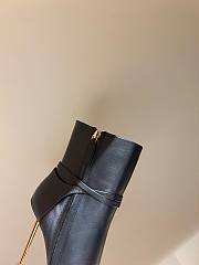 Bagsaaa Tom Ford Padlock Detailed Pointed-Toe Boots Black - 3