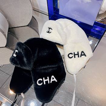 Bagsaaa Chanel Shearling Hat 