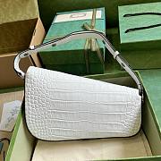 Bagsaaa Gucci Horsebit 1955 Small Shoulder Bag White Crocodile Leather - 26.5x 10.5-17x 4-8cm - 4