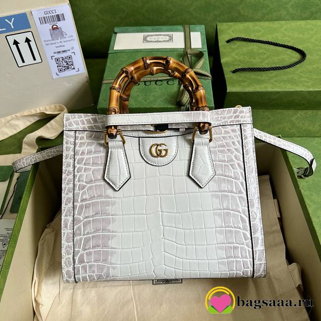 Bagsaaa Gucci Diana Crocodile Leather tote bag - 27x24x11cm - 1