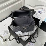 Bagsaaa Chanel Vaniny Cosmestic Grey Top Handle Bag - 17x9.5x8cm - 3