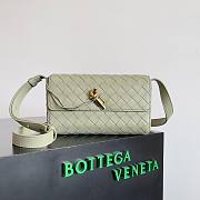 	 Bagsaaa Bottega Veneta Andiamo Green Shoulder Bag - 21.5x13x4.5cm - 1