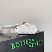 	 Bagsaaa Bottega Veneta Andiamo White Shoulder Bag - 21.5x13x4.5cm - 3