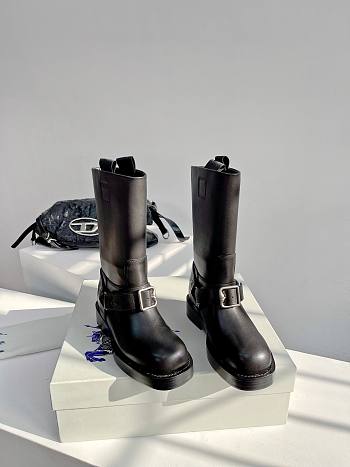 Bagsaaa Burberry Black Leather Boots 