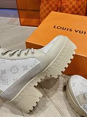 Bagsaaa Louis Vuitton Laureate Platform Desert Boot White - 3