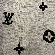 	 Bagsaaa Louis Vuitton Sweatshirt Grey LV Monogram - 6