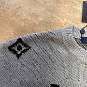	 Bagsaaa Louis Vuitton Sweatshirt Grey LV Monogram - 3