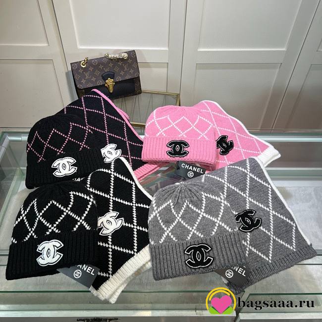 Bagsaaa Chanel Set Hat + Scarf 02 - 1