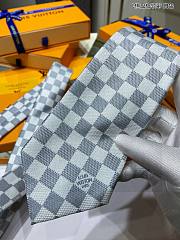 	 Bagsaaa Louis Vuitton Damier Classique Tie In White - 2
