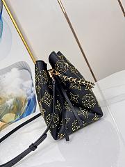 Bagsaaa Louis Vuitton Bella Black Mahina - 19 x 22 x 14 cm - 2