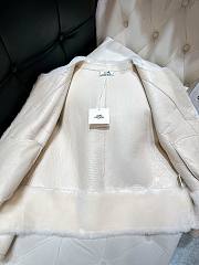 	 Bagsaaa Hermes Shearling White Jacket - 5