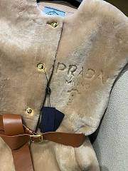 Bagsaaa Prada Waistcoat Fur In Beige - 3