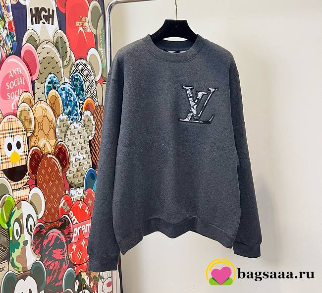 Bagsaaa Louis Vuitton Cotton Crewneck Volcanic Ash Grey - 1