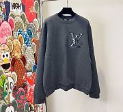 Bagsaaa Louis Vuitton Cotton Crewneck Volcanic Ash Grey - 1