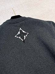 Bagsaaa Louis Vuitton Cotton Crewneck Volcanic Ash Grey - 4