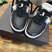 	 Bagsaaa Valentino Black & White Sneakers - 3