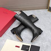 Bagsaaa Valentino Garavani VLogo Type boots in black - 3
