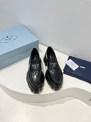 	 Bagsaaa Prada Black Brushed leather Monolith loafers 02 - 1
