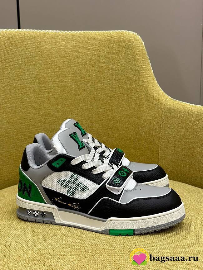 	 Bagsaaa Louis Vuitton GreenTrainer Sneaker - 1