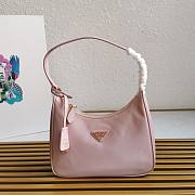 Bagsaaa Prada Re-Edition 2005 Re-Nylon mini bag pink - 22x18x6cm - 1