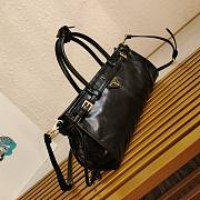 Bagsaaa Prada Black Medium leather handbag - 32*15.5*12cm - 4