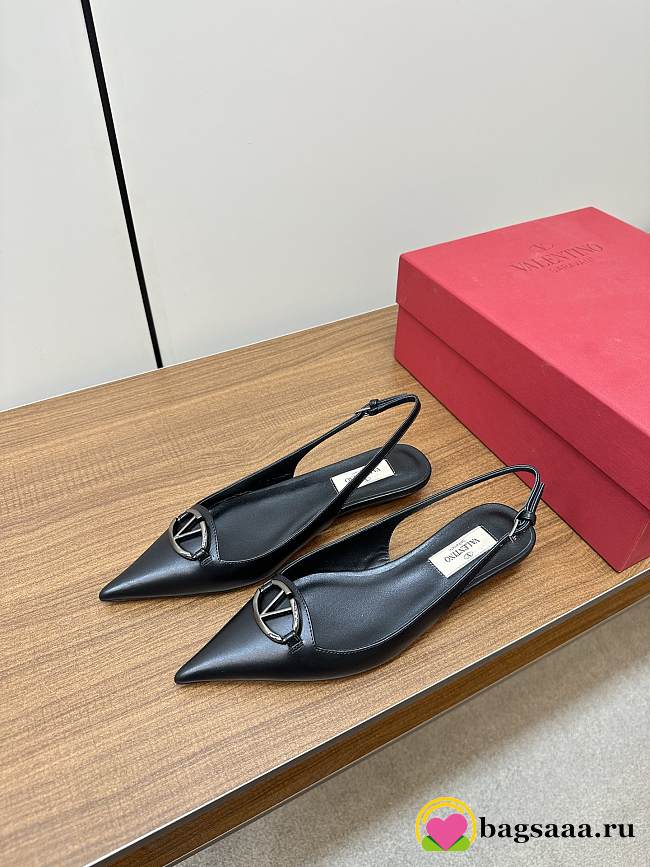 Bagsaaa Valentino Vlogo Heels In Black Leather - 1
