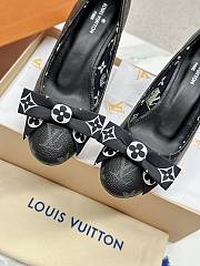 	 Bagsaaa Louis Vuitton Monogram Canvas Louise Bow Round Pumps Black - 6