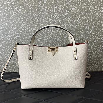 Bagsaaa Valentino Garavani Rockstud-embellishment tote bag white - 28*20*8cm