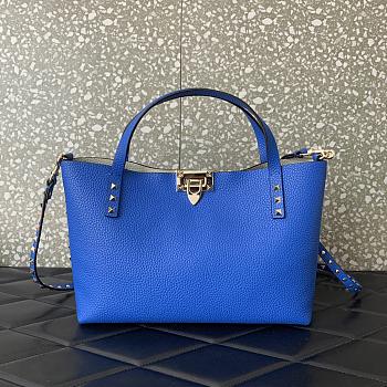 	 Bagsaaa Valentino Garavani Rockstud-embellishment tote bag blue - 28*20*8cm