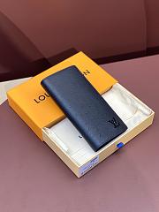 Bagsaaa LV Vertical Wallet Black Ostrich Leather - 10*19*2CM - 3