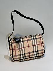 Bagsaaa Burberry Vintage Black Shoulder Bag - 22*14*5CM - 1