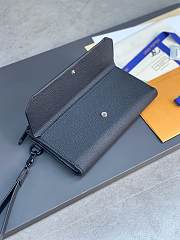 Bagsaaa Louis Vuitton Black Wallet - 20*11*2.5CM - 4