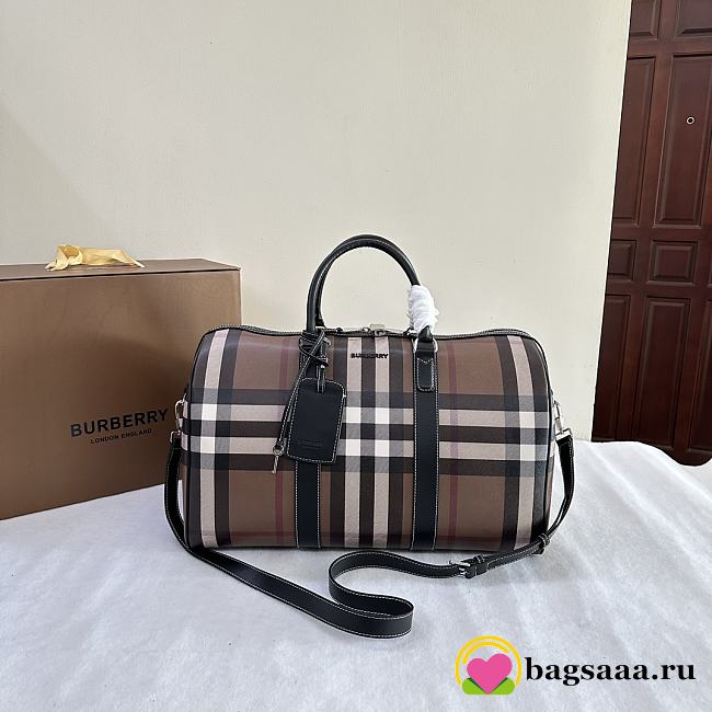 Bagsaaa Burberry Boston TRavel Bag With Check E - Canavs In Black - 49*25*28cm - 1