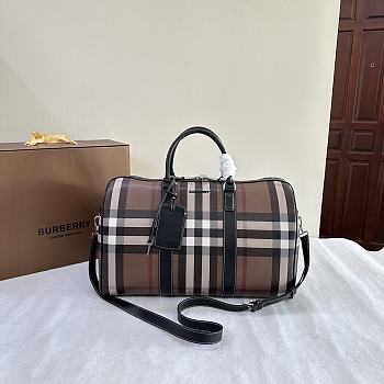 Bagsaaa Burberry Boston TRavel Bag With Check E - Canavs In Black - 49*25*28cm