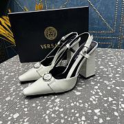 	 Bagsaaa Versace Medusa pumps white - 3