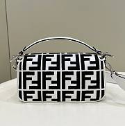 Bagsaaa Fendi Baguette Black and White Bag - 27*6*14cm - 5