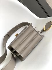 Bagsaaaa Bvlgari Serpenti East-West Maxi Chain Shoulder Bag In Grey 02 - 25*17*8CM - 2