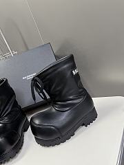 Bagsaaa Balenciaga Alaska Low Boot in black shiny super soft calfskin - 4