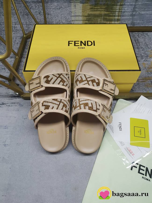 Bagsaaa Fendi Feel FF chenille slides in beige - 1
