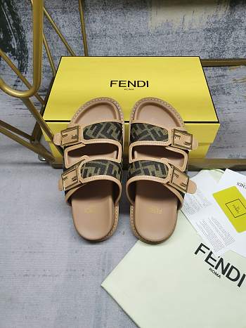 	 Bagsaaa Fendi Feel FF chenille slides in beige and brown