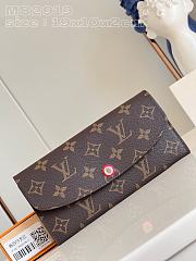 	 Bagsaaa Louis Vuitton Emilie Wallet Red - 19 x 10 x 2 cm - 1