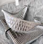	 Bagsaaa Givenchy Cut-Out Small Shoulder Bag Silver - 27*27*6cm - 6