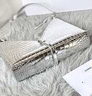 	 Bagsaaa Givenchy Cut-Out Small Shoulder Bag Silver - 27*27*6cm - 4