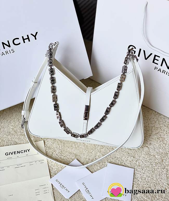 Bagsaaa Givenchy Cut Out Bag In Glossy White Leather With Chain In Bianco - 1