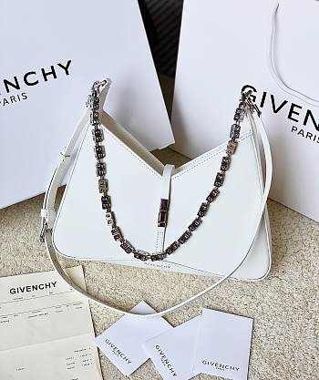Bagsaaa Givenchy Cut Out Bag In Glossy White Leather With Chain In Bianco